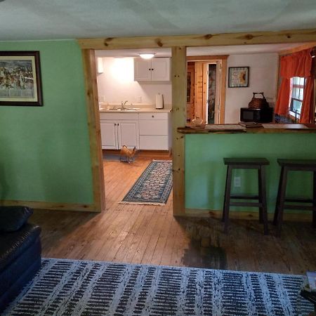 Adorable 1 Bedroom Honey House Rusk Esterno foto